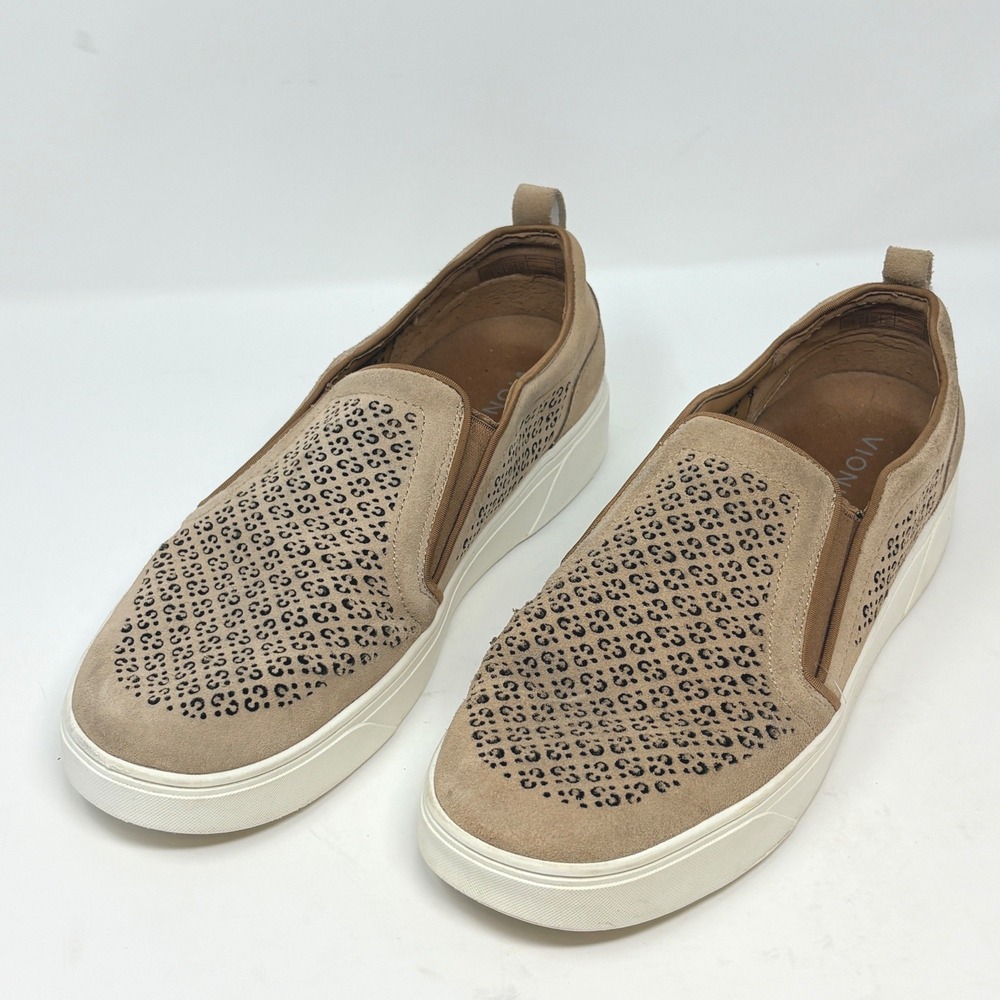 Vionic Womens 11 Kimmie Perf Slip On Sneaker Tan Suede Perforated Comfort